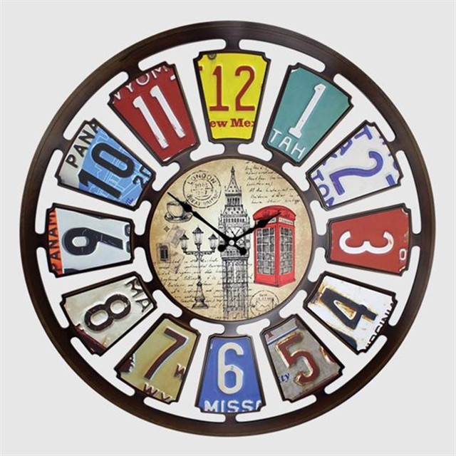 DUVAR SAATI ESKITME BOYALI AKRILIK ABS KASA AKAR SANIYELI MEKANIZMA SELFON KORUMA OLCUSU: 69CM