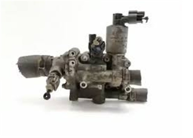 TERMOSTAT GOVDE EGR KOMPLE EGR LI ASTRA G - H - ZAFIRA B - MERIVA B - VECTRA C 1.6 XEP - XE1