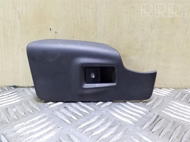 CAM ACMA KOLU ARKA SAG MER - B