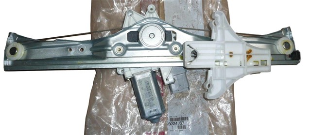 ARKA KAPI CAM KRIKO SAGC5