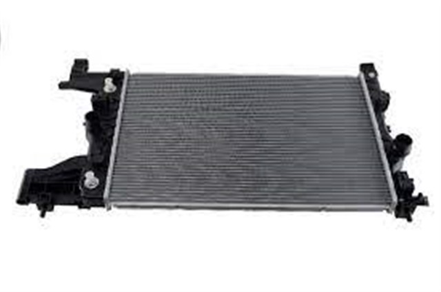 RADYATOR CHEVROLET CRUZE J300 305 1.6