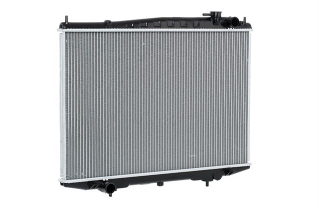 RADYATOR NISSAN PICK - UP 2.5 TD 3.2 D