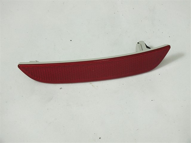 ARKA TAMPON REFLEKTORU SAG RENAULT CLIO IV HB 12