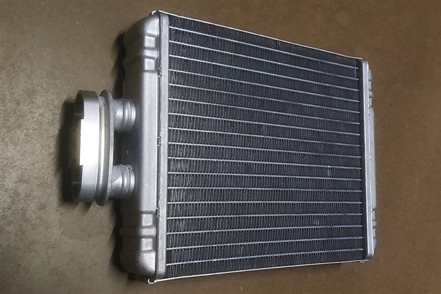 755 KALORIFER RADYATORU POLO - IBIZA IV - FABIA - CORDOBA - 1.2 12V - 1.4 16V1.6 16V - 1.4TDI - 1.9TDI 180X176X 32