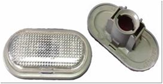 CAMURLUK SINYALI BEYAZ RENAULT KANGOO 97 CLIO II 98 05 MEGANE I 96 SCENIC I 96 MASTER II 01 TRAFIC II 06 TWINGO 96