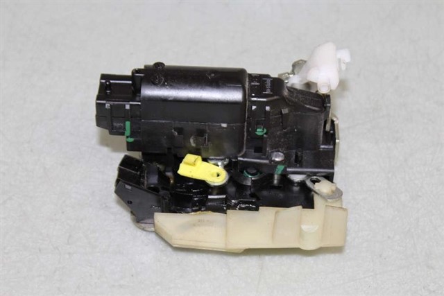 KAPI KILIDI ON SOL D.DOKKER - LODGY