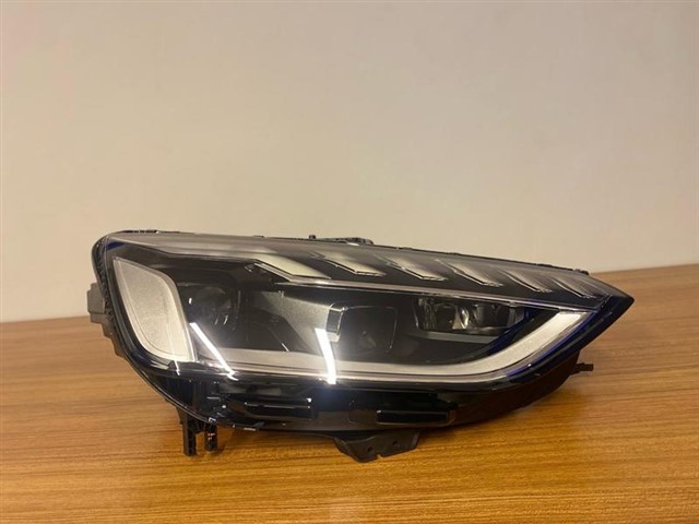 FAR KOMPLE SAG LEDLI BEYINLI AUDI A4 2016