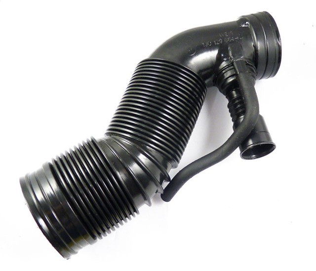 HAVA FILTRE BORUSU BORA - GOLF IV - A3 - LEON - TOLEDO - OCTAVIA 1.6 99 - 05