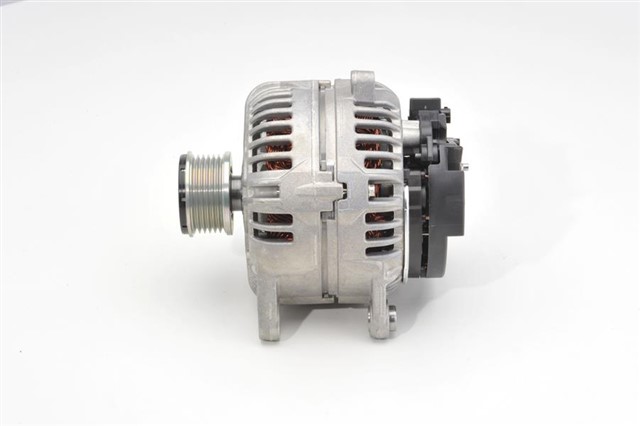 ALTERNATOR CLIO IV 1.5 DCI - DUSTER 1.5 DCI 110 - DUSTER 1.5 DCI 110 4WD - DUSTER 1.5 DCI 110 4X4 - FLUENCE 0124525534