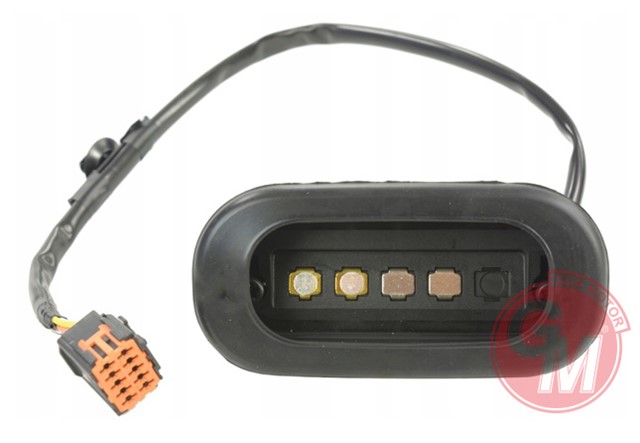 ARKA KAPI KONTAKTORU RENAULT MASTER III KASA UZERINDEKI