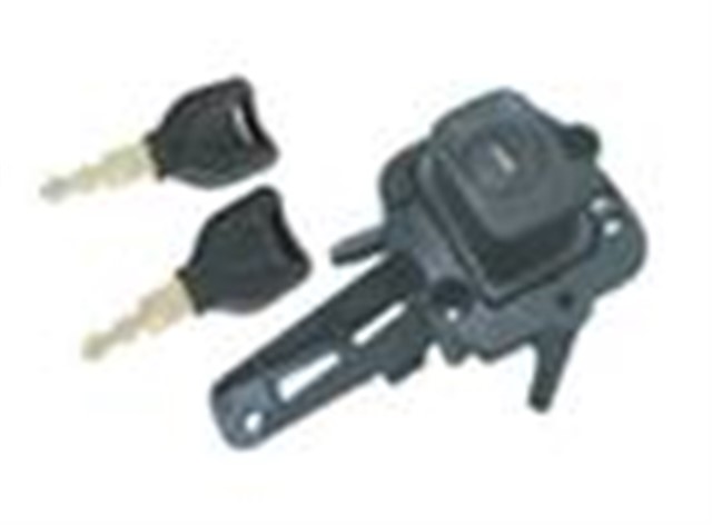 BAGAJ KILIDI ANAHTARLI CLIO HB 98 - 03