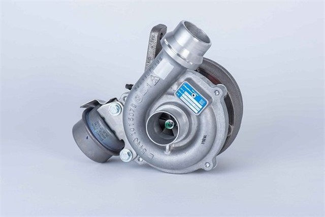 TURBO KOMPLE CLIO II 1.5 DCI 01/04 - MGN II 1.5 DCI 02/04 - SCENIC II 1.5 DCI 04/04 101 BG K BORGWARNER