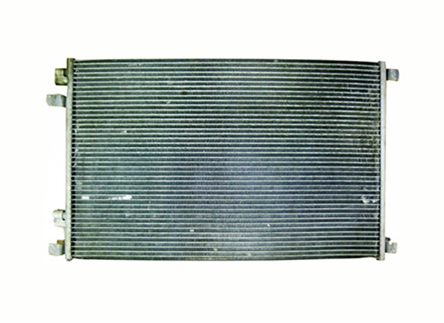 KLIMA KONDENSERI MGN II 02 1.4 16V - 1.6 16V - 1.5DCI - 2.0 16V 615X396