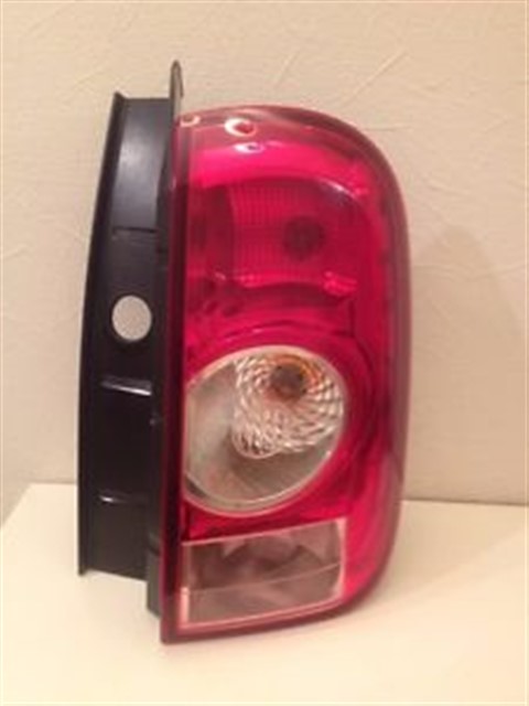 STOP LAMBASI SAG DACIA DUSTER 10