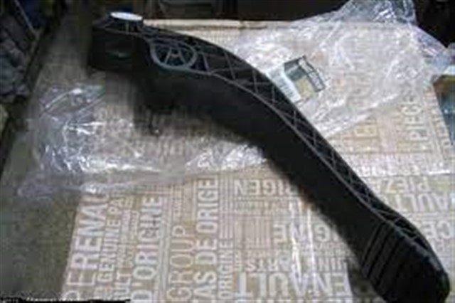 DEBRIYAJ PEDALI LOGAN - SANDERO