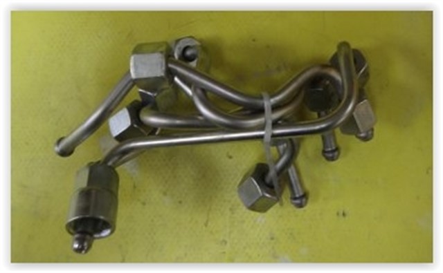 X YAKIT HORTUMU K9K DOKKER