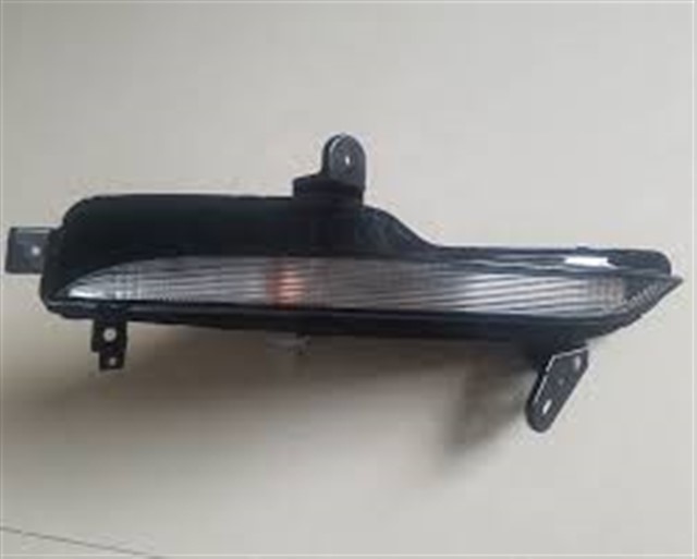 ON TAMPON SINYALI SAG RENAULT MEGANE IV 15