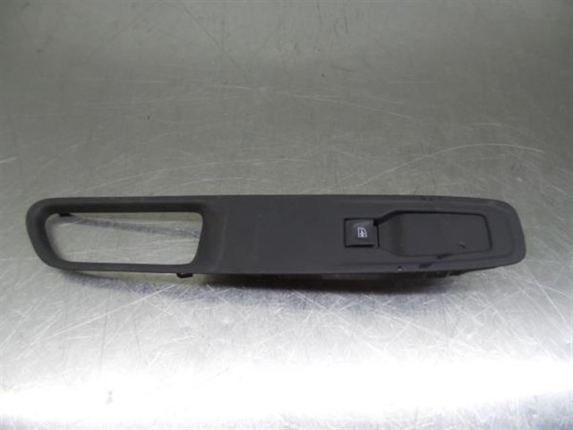 SAG KUMANDA DUGME TABLASI RENAULT CAPTUR 12 CLIO IV 12