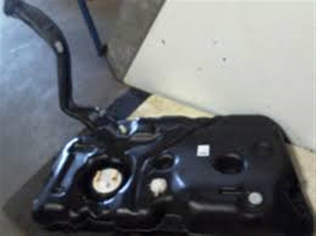 YAKIT DEPOSU DIZEL DUSTER 4X4