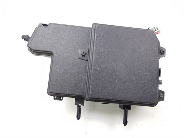 SIGORTA KUTU KAPAGI ALT MEGANE IV - TALISMAN