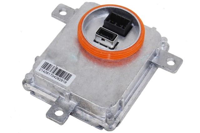 XENON FAR BEYNI ECU KONTROL UNITESI PASSAT 05 - 14 - A3 12 Q5 11 Q7 10 - 15