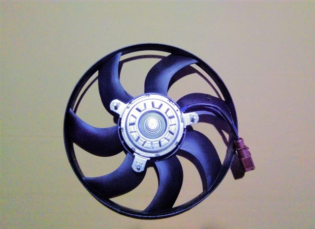 FAN MOTORU SAG KUCUK 293MM GOLF5 - GOLF6 - JETTA - A3 - LEON - CADDY - LEON 04 - 13