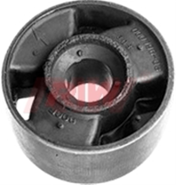 SALINCAK BURCU BMW E30 JBU413