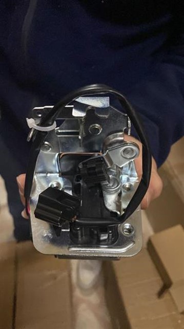 SURGULU KAPI KILIDI IC SAG R.MASTER 3