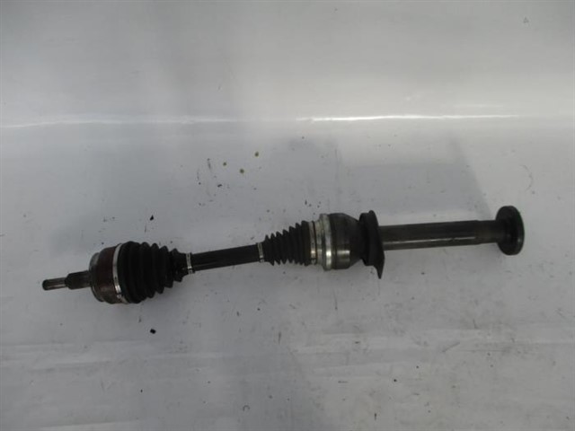 AKS KAFASI IC SAG 2.5 TDI OTM. 6 VIT. 03 T5