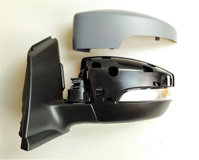 DIS DIKIZ AYNASI ELEKTRIKLI ASTARLI SINYALLI KOR NOKTALI SOL KUGA 2013 - 