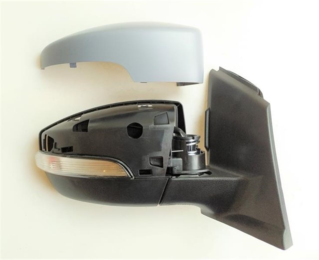 DIS DIKIZ AYNASI ELEKTRIKLI ASTARLI SINYALLI KOR NOKTALI SAG KUGA 2013 - 