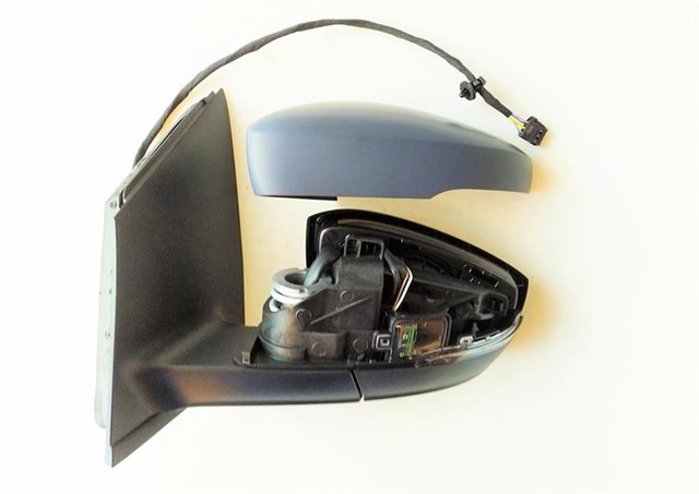 DIS DIKIZ AYNASI ELEKTRIKLI ISITMALI ASTARLI SINYALLI KOR.NOKT SOL DIKDORTGEN SOKET POLO VI 09 - 17