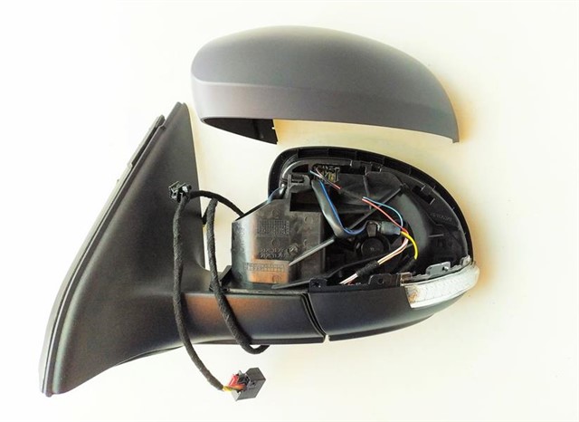 DIS DIKIZ AYNASI ELEKTRIKLI ISITMALI ASTARLI SINYALLI KOR NOKTALI SOL TIGUAN 09 - 15