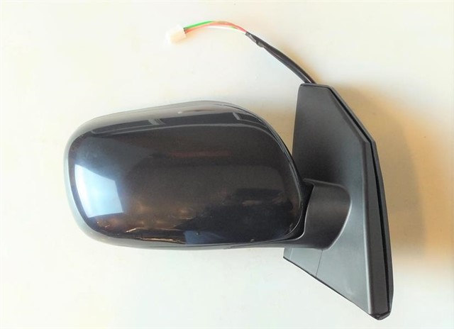 DIS DIKIZ AYNASI ELEKTRIKLI SAG YUVARLAK SOKET COROLLA 02 - 06 3 FISLI