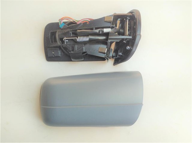 DIS DIKIZ AYNASI ELEKTRIKLI ISITMALI ASTARLI MAVI CAM SAG W202 W210 W140 95 - 00