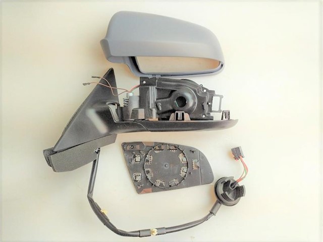 DIS DIKIZ AYNASI ELEKTRIKLI ISITMALI ASTARLI KOR NOKTALI 3 KAPI SOL A3 3D 03 - 08