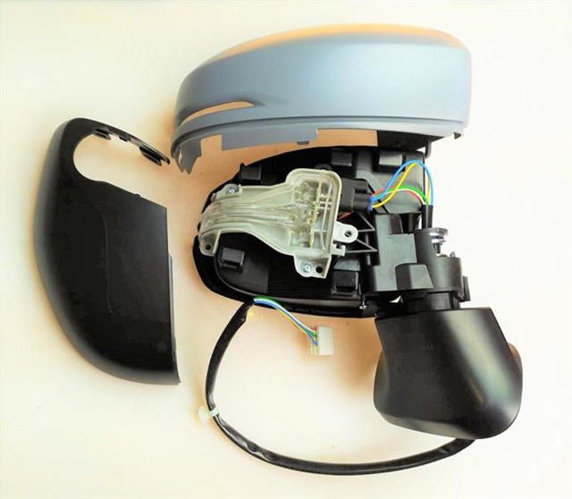 DIS DIKIZ AYNASI ELEKT KATL ISITMALI ASTARLI SINYALLI SAG JAZZ 2015 - 