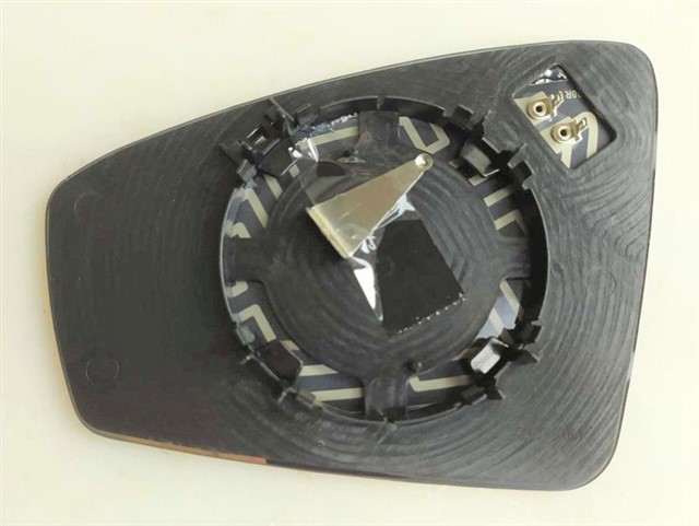 DIS DIKIZ AYNA CAMI ISITMALI SAG TIGUAN 2016 - 