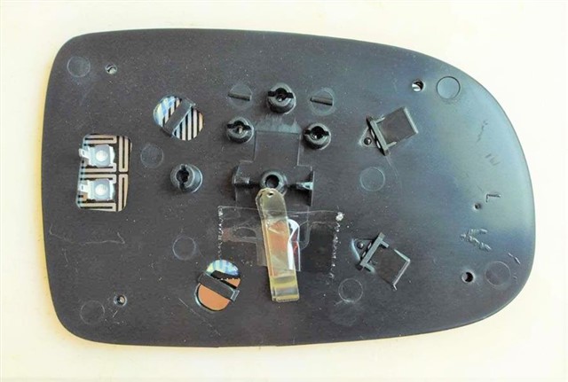 DIS DIKIZ AYNA CAMI ISITMALI ASFERIK SOL CORSA C 00 - 06