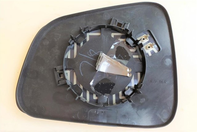 DIS DIKIZ AYNA CAMI ISITMALI SAG MOKKA TRAX 2012 - 