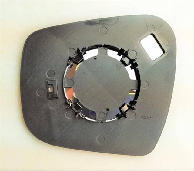 DIS DIKIZ AYNA CAMI SAG NAVARA 2016 - 