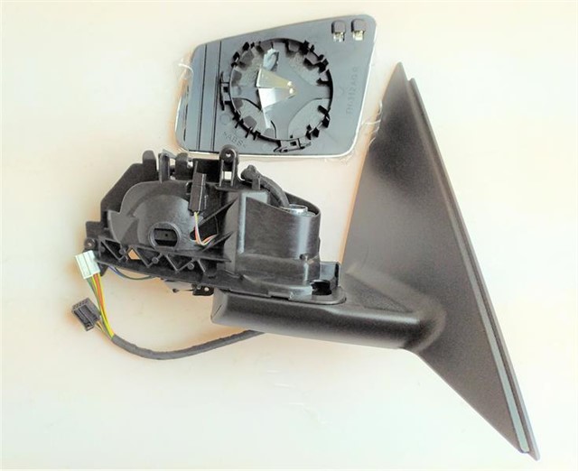 AYNA MERCEDES C W204 10 - 13 ELEKTRIK KATLANIR ISITMA ASTAR SINYAL AYDINLATMA HAFIZA ASFERIK BLIS SAG 2048100215