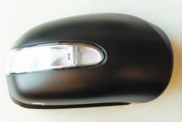 KAPAK MERCEDES R - CLASS W251 M - CLASS W164 2005 - 2008 2005 - 2010 ASTARLI YAN ALT SINYALLI SAG