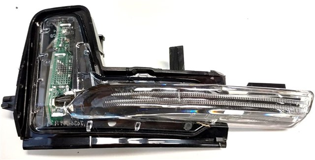 SINYAL VOLVO XC60 2017 - 2020 SOL