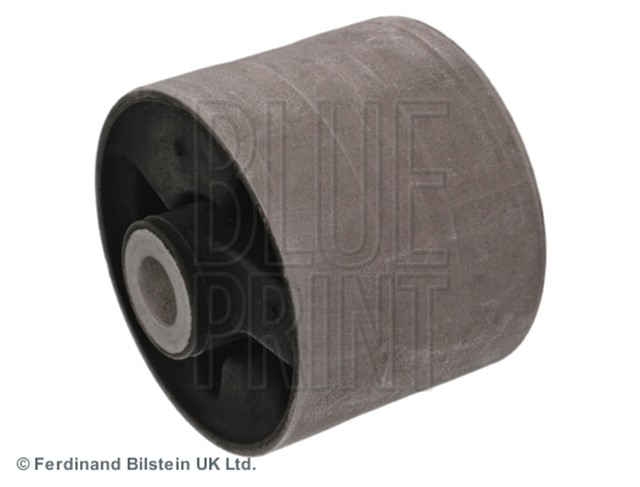 SALINCAK BURCU RANGE ROVER III. RANGE ROVER IV