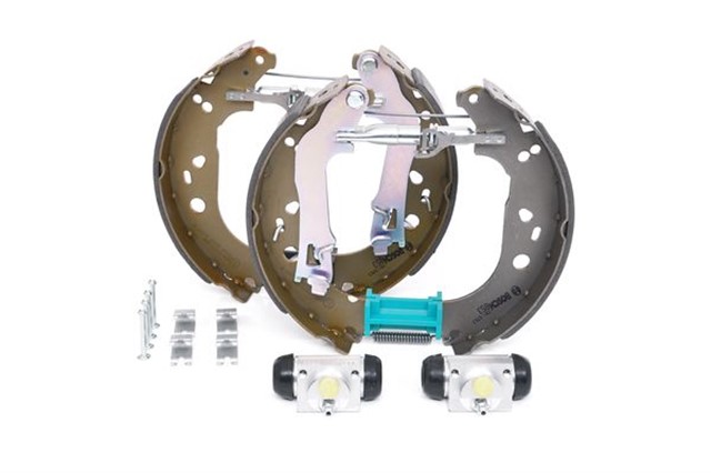 ARKA PABUC BALATA TAKIMI KIT FIAT IDEA 1.3D MULTIJET - 1.9JTD 04