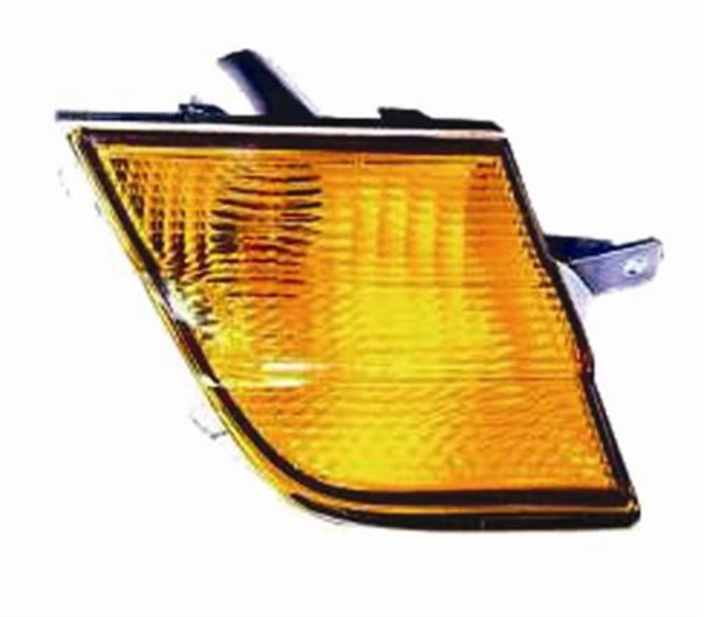 18 - A402 - 01 - 2B N.MICRA ON SINYAL SARI LH.03 - 05