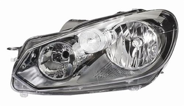 20 - B778 - 05 - 2B W.GOLF VI ON FAR LH.08 - 