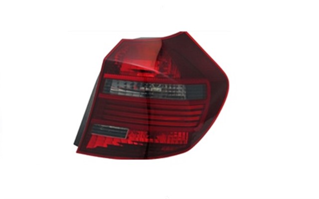 11 - B679 - A6 - 2B B.1 E87 ARKA STOP SIYAH LEDLI HB.RH.07 - 