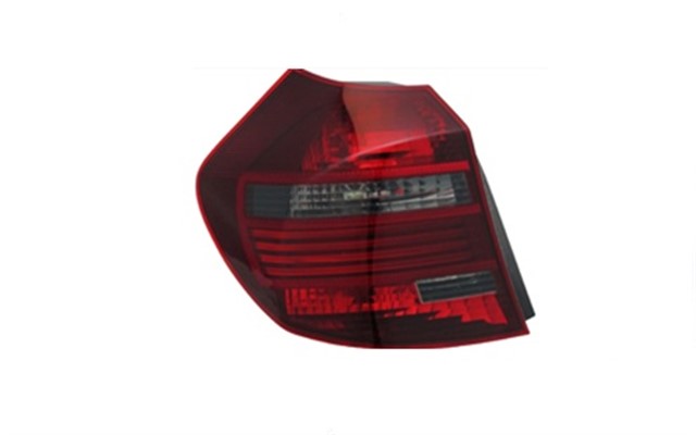 11 - B680 - A6 - 2B B.1 E87 ARKA STOP SIYAH LEDLI HB.LH.07 - 